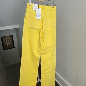 Wide leg yellow jeans